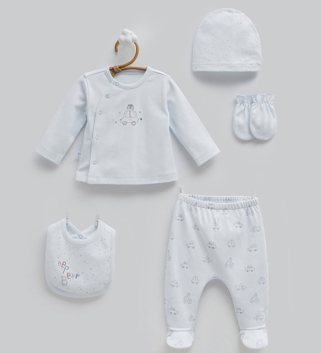 Five Pieces 100% Cotton Baby Boy Set size 0-3