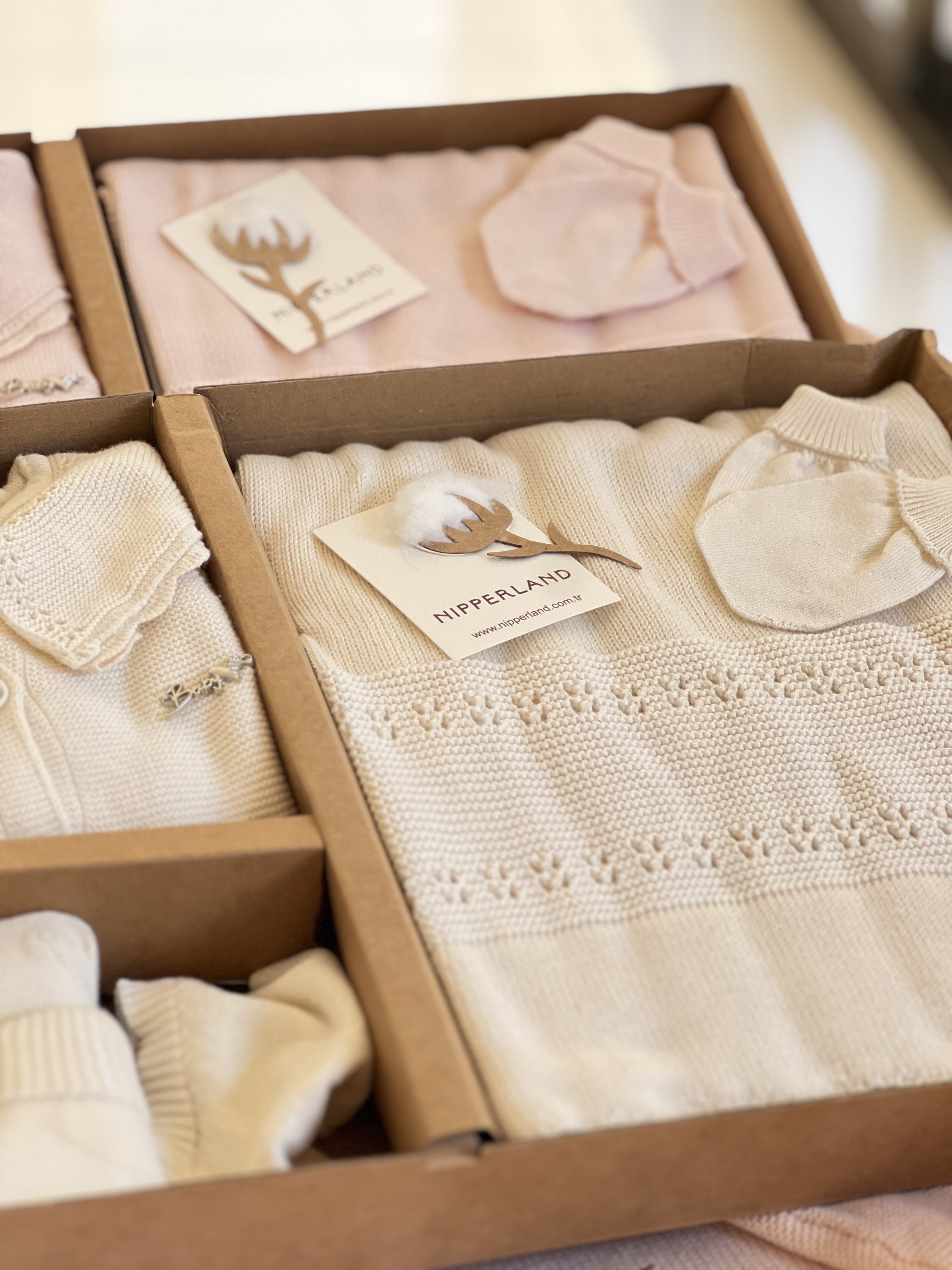 100% Knitted Cotton Cream Color 5-Pieces Hospital Set