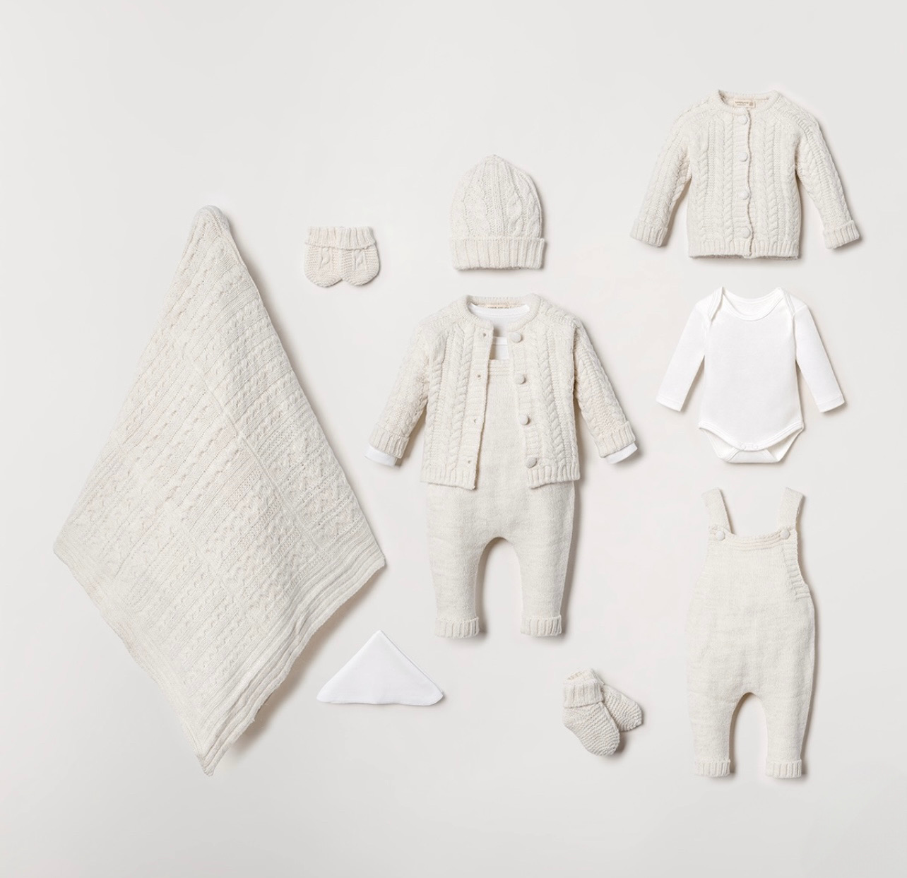 100% Natural Wool 8-Pieces Hospital Set